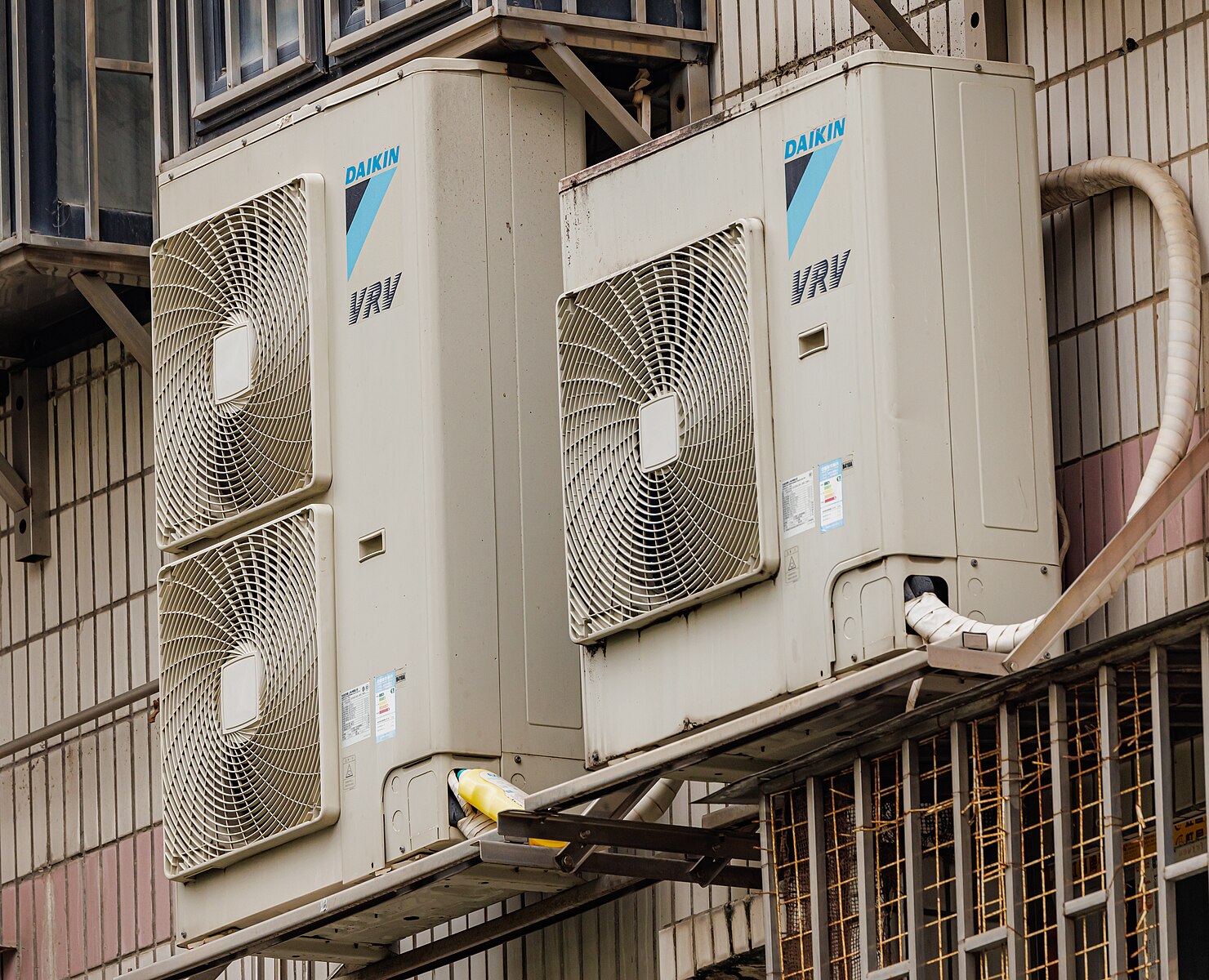 how to reset my daikin air conditioner