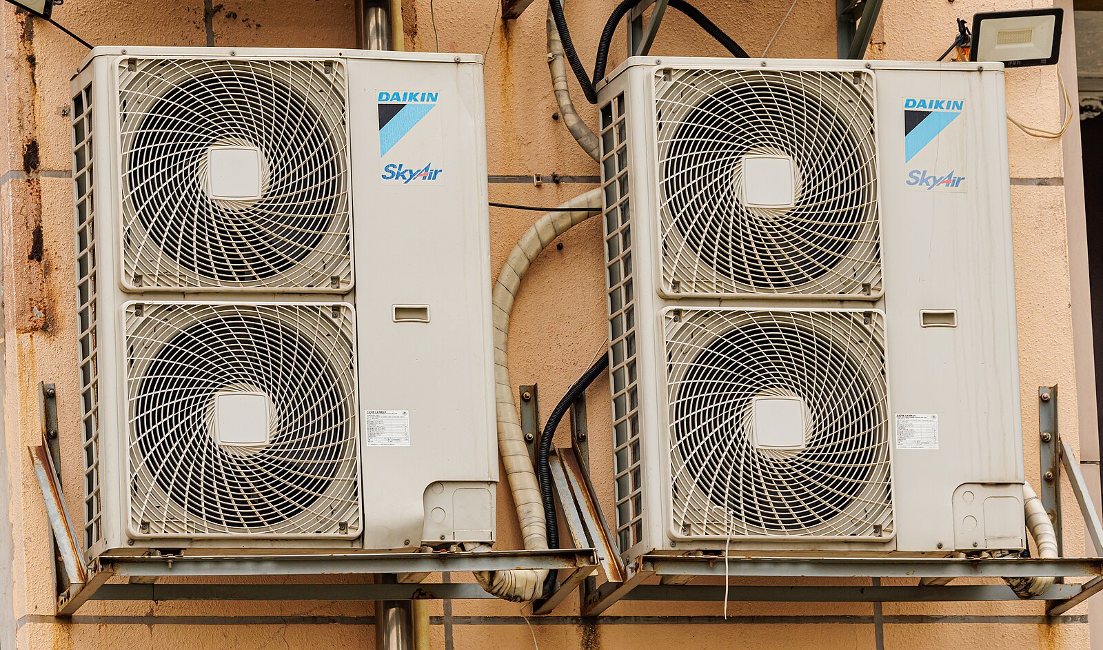 how to clear daikin fault codes